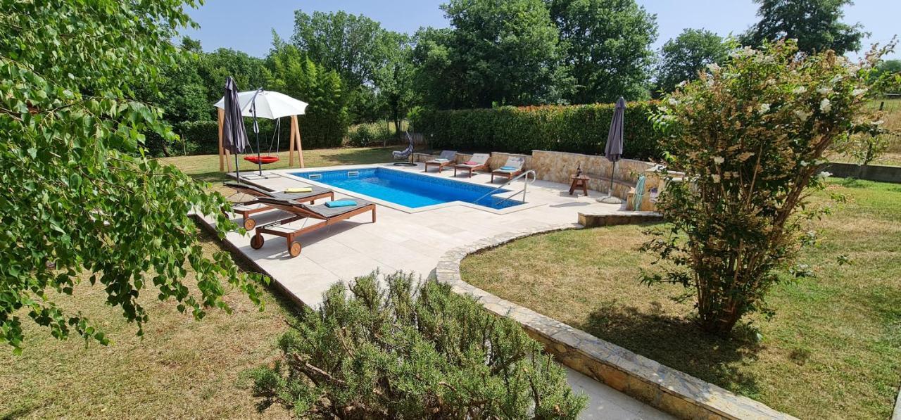 Sunny Garden Villa With Pool Loborika Eksteriør bilde